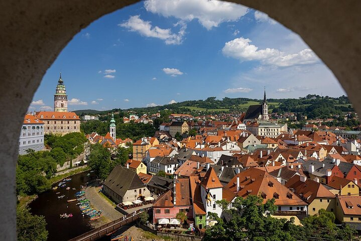 Private Transfer from Cesky Krumlov to Prague - Photo 1 of 6